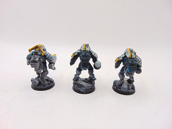 XV25 Stealth Battlesuits