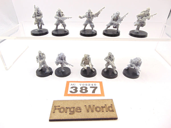 Death Korps of Krieg Infantry Squad Advancing