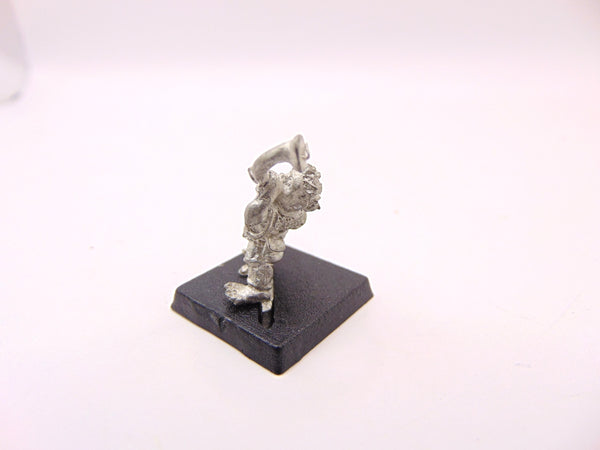 C11 Halfling Hornblower