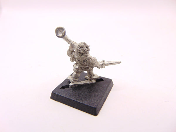 C11 Halfling Hornblower