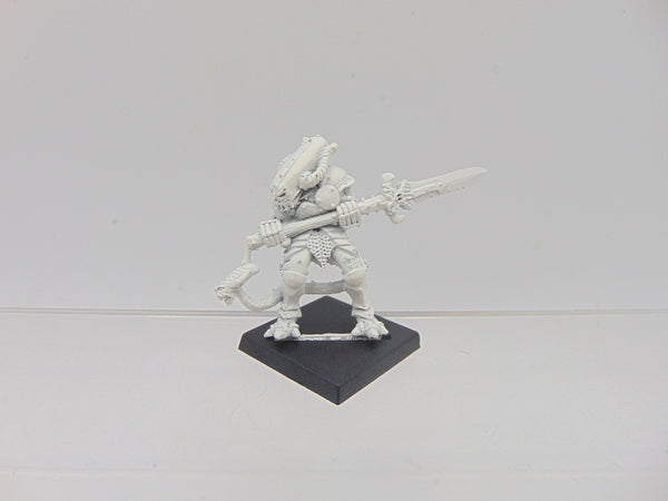 Champion Of Khorne With Bloodletter Helm