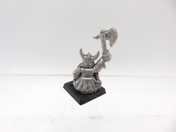 Dwarf Queen Helgar Longplaits