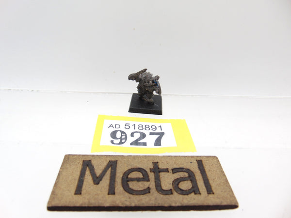 C06 Dwarf Retainer Snorian Finbul