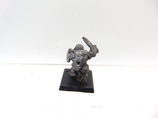C06 Dwarf Retainer Snorian Finbul