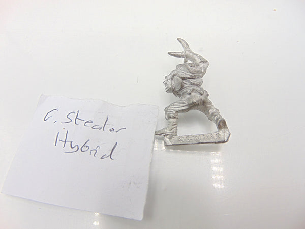 Genestealer Hybrid