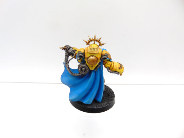 Primaris Captain in Gravis Armour