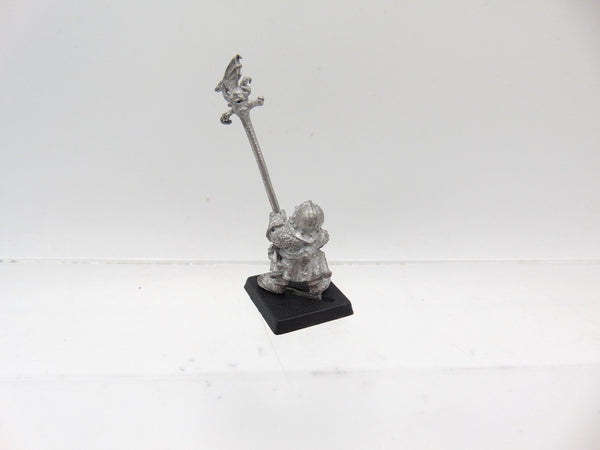 Imperial Dwarf Dragon Standard