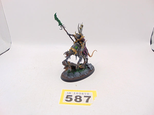 Clawlord on Gnaw-Beast