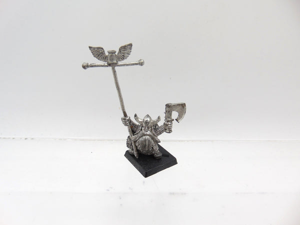 Bugman's Dwarf Rangers Standard