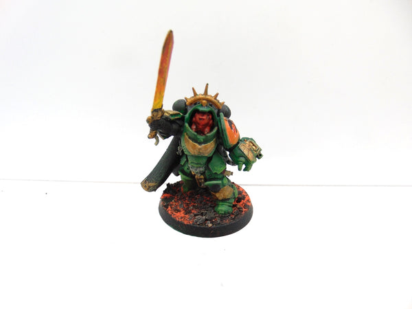 Primaris Captain in Gravis Armour