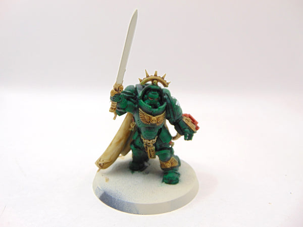 Primaris Captain in Gravis Armour
