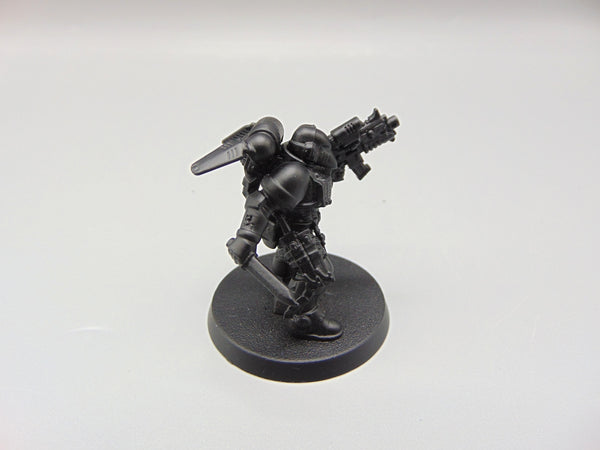 Primaris Lieutenant in Phobos Armour
