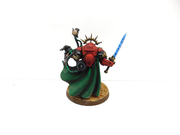 Primaris Captain in Gravis Armour