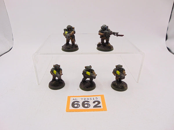 Cadian Guardsmen with Special Waepons