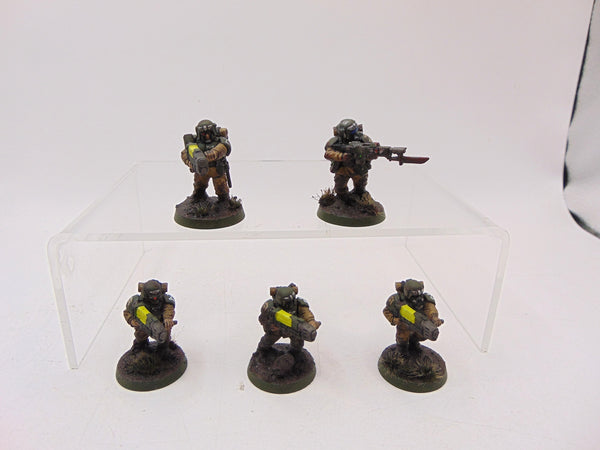 Cadian Guardsmen with Special Waepons