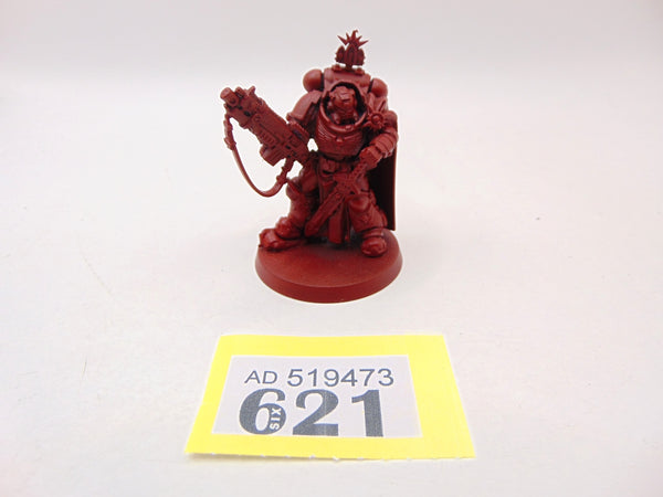 Primaris Captain in Gravis Armour