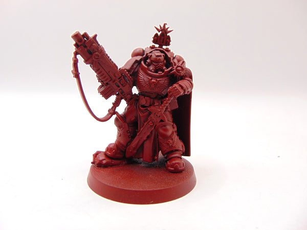 Primaris Captain in Gravis Armour