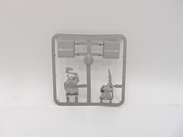 Night Goblin & Dwarf  Sprue