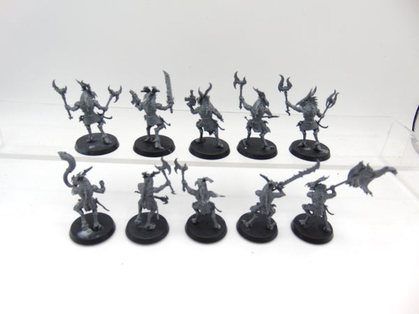 Tzaangor with Chainswords