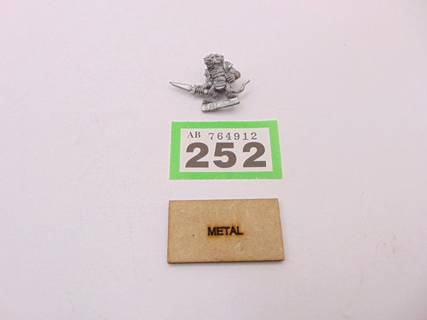 C47 Clanrat Iron Wielder / Steelrat