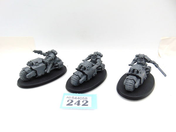 Outriders
