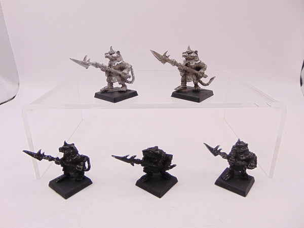 C47 Clantrats / Glaves