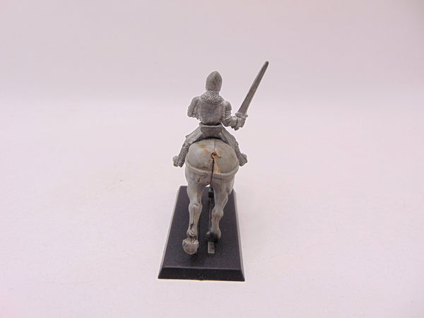 Bretonnian Knight - Sword and Open Helm