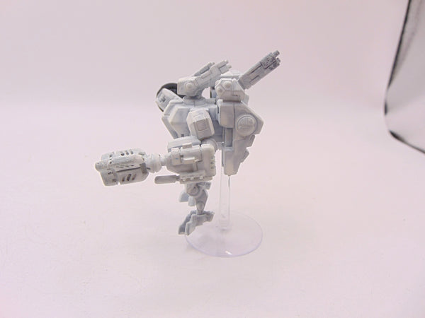 Tau Commander in Crisis Battlesuit