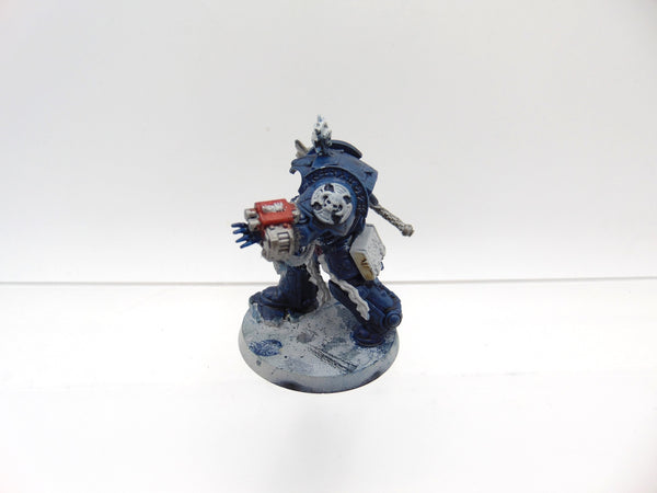 Librarian in Terminator Armour