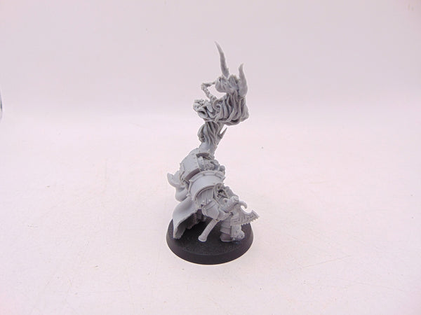 Traitor Librarian in Cataphractii Termiator Armour