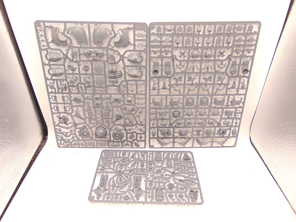 Saturnine Dreadnought - Chiron Configuration