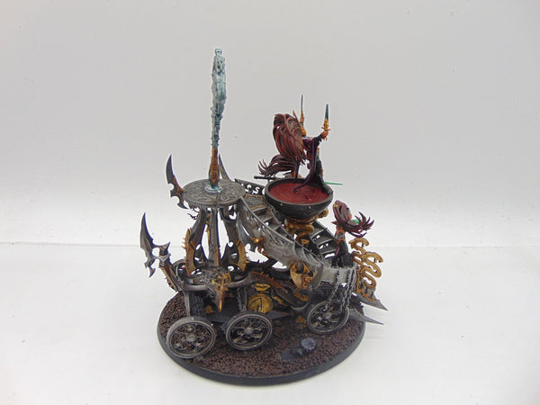 Slaughter Queen / Hellebron on Cauldron of Blood