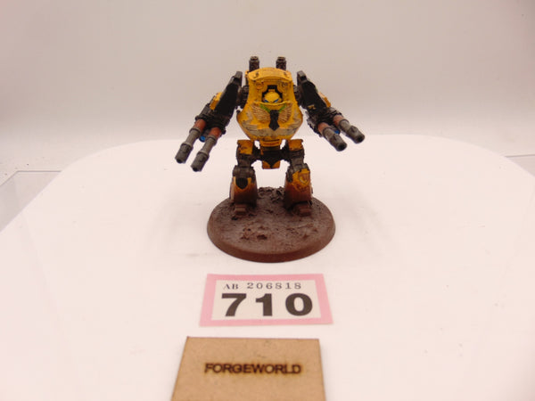 Imperial Fists Contemptor Dreadnought