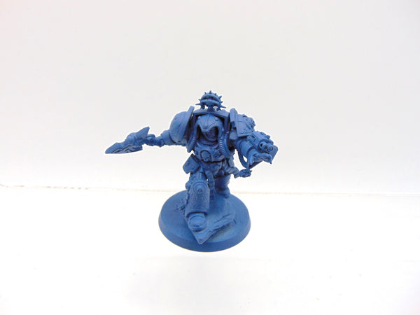 Librarian in Terminator Armour