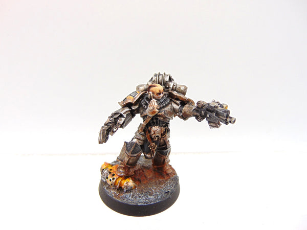 Narik Dreygur Consul Praevin of the Iron Warriors