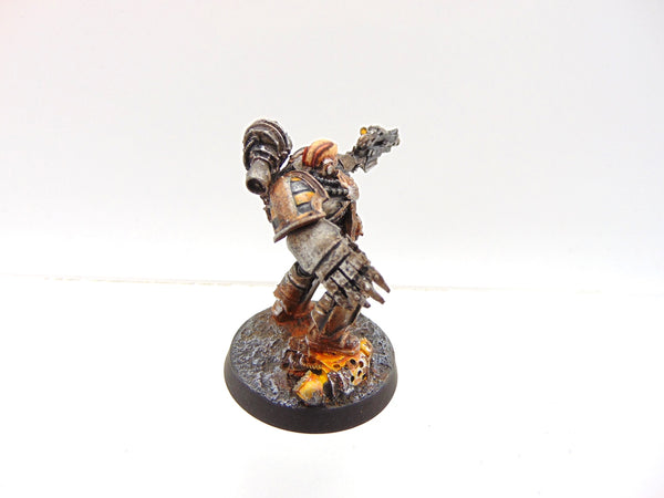 Narik Dreygur Consul Praevin of the Iron Warriors
