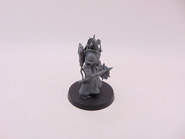 Knight Relictor