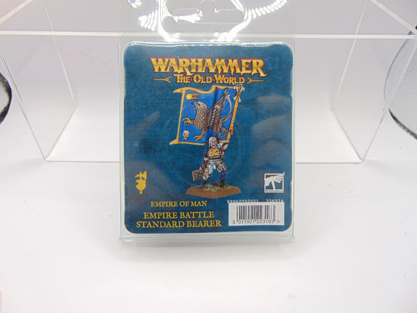 Empire of Man Empire Battle Standard Bearer