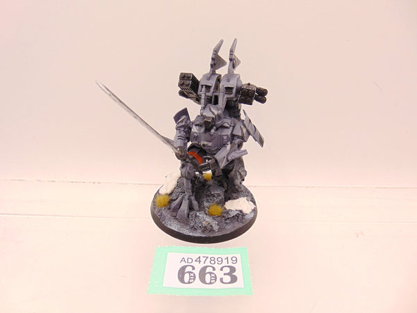 Tau Commander in Coldstar Battlesuit