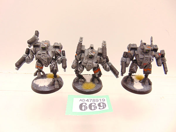 Crisis Battlesuits