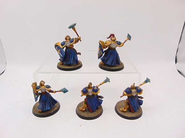 Sequitors