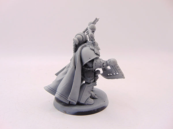 Praetor with Power Axe