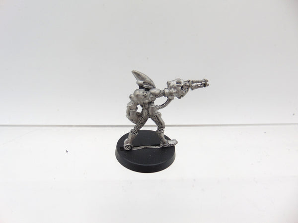 RT04 Space Elves Sgt. Mael Nightwing