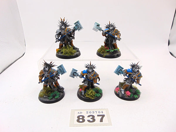 Retributors