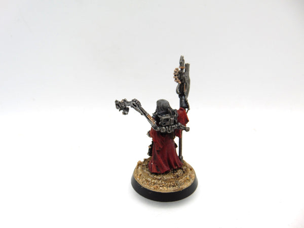 Titan Tech Priest