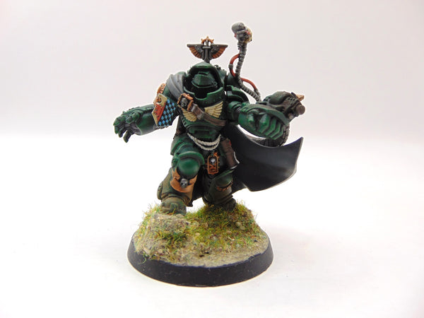 Primaris Captain in Gravis Armour