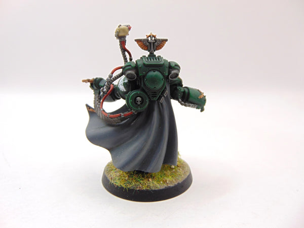 Primaris Captain in Gravis Armour