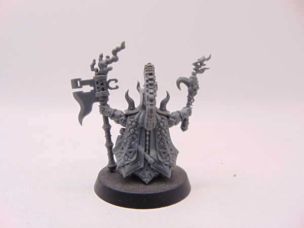 Auric Runesmiter