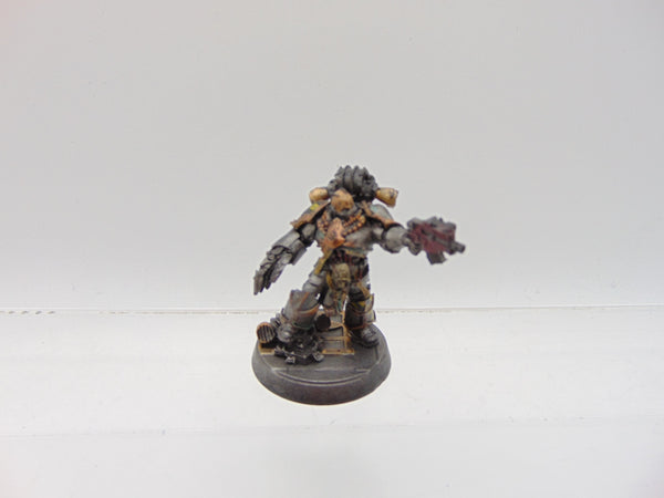 Narik Dreygur Consul Praevin of the Iron Warriors