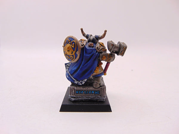 Dwarf King With Oathstone